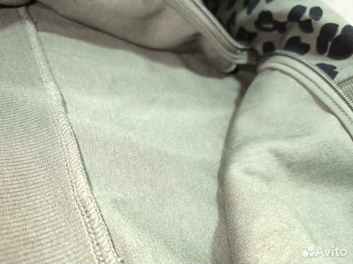 Костюм женский