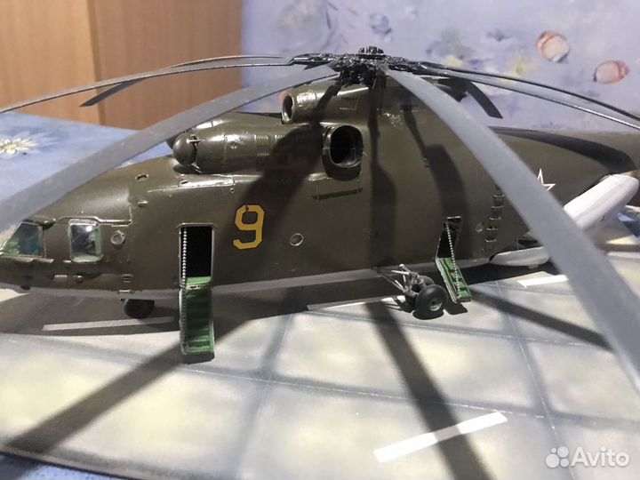 Модель вертолета