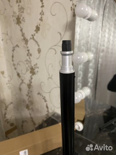 Штатив новый