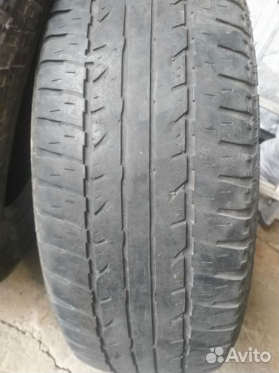 Yokohama Geolandar A/T G015 225/70 R16