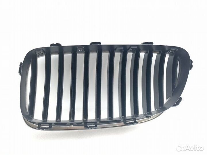 Решетка радиатора правая Bmw 5-Series F11 2.5 2011