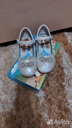 Туфли на девочку