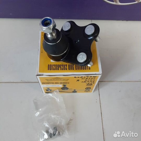 Шаровая опора Volkswagen Polo 10-20 правая