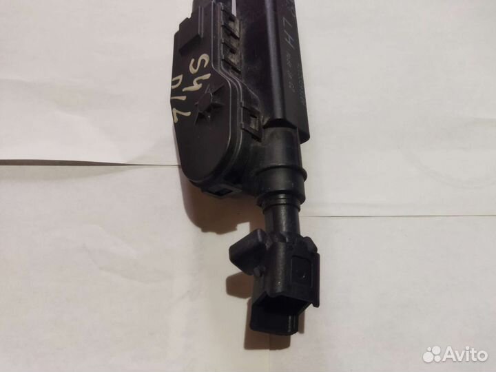 Форсунка омывателя фары Volvo XC60