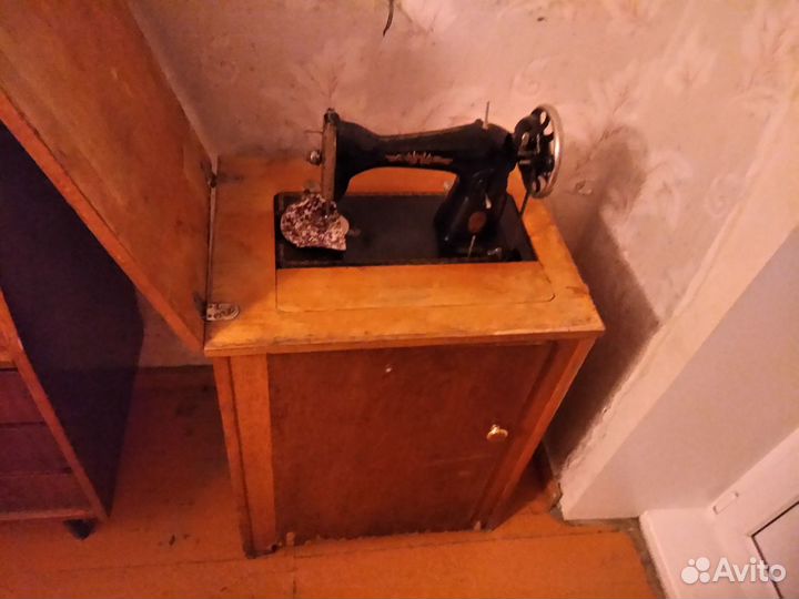 Швейная машина Подольск