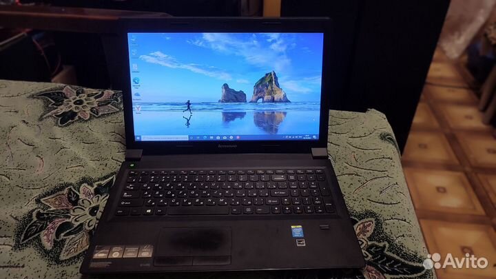 Ноутбук lenovo