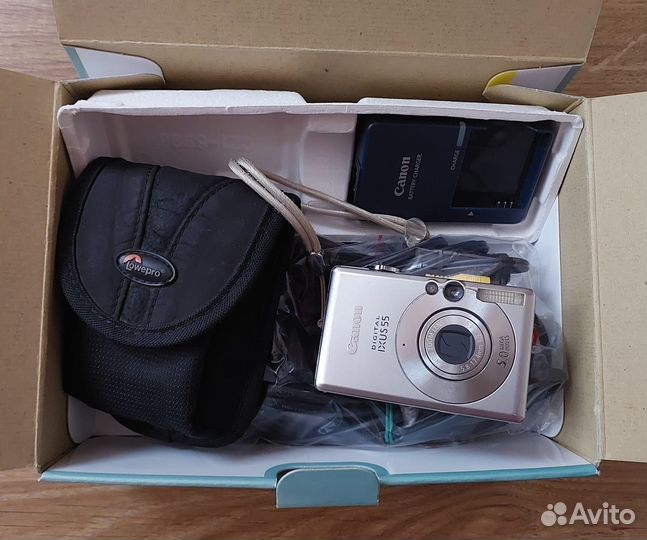 Компактный фотоаппарат Canon Ixus 55