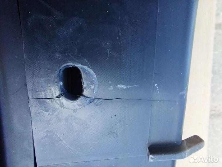 Верхняя часть решетки радиатора сх-9