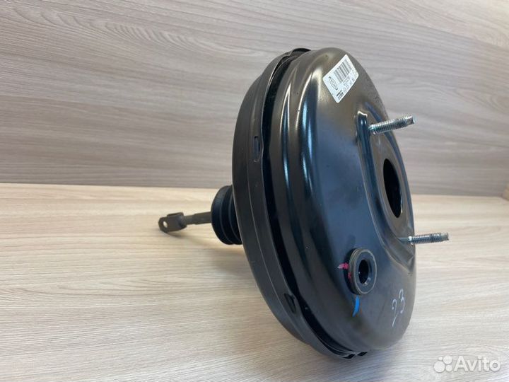 Вакуумный усилитель Renault Logan