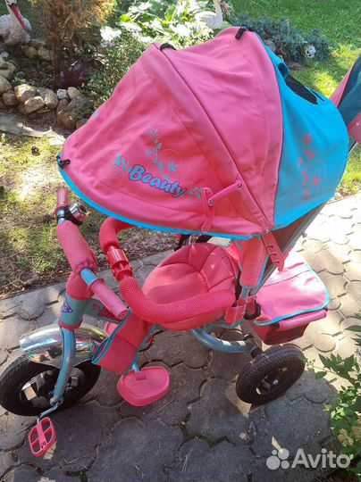 Детский велосипед с ручкой