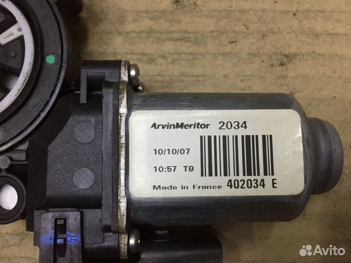 Моторчик стеклоподъемника Qashqai J10 06-14