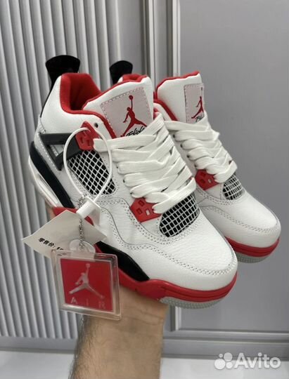 Кроссовки женские jordan