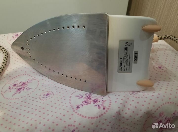 Утюг Scarlett