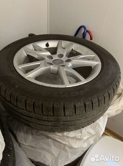 Pirelli Winter Sottozero 210 Serie II 215/60 R17