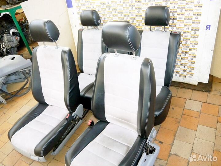 Сиденья комплект Фольксваген Туарег 2008+