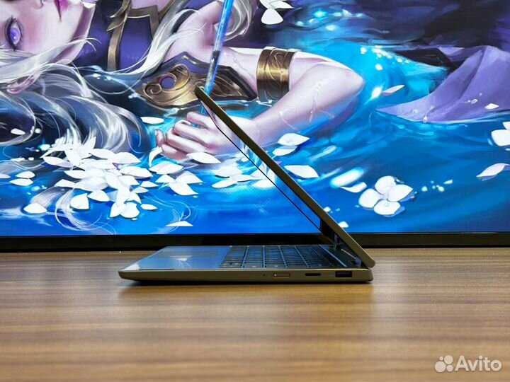 Ультрабук Lenovo Yoga / Core i5 / SSD / sens