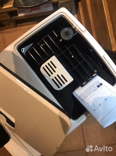 Кофемашина De'Longhi Dinamica ecam 350.35 W