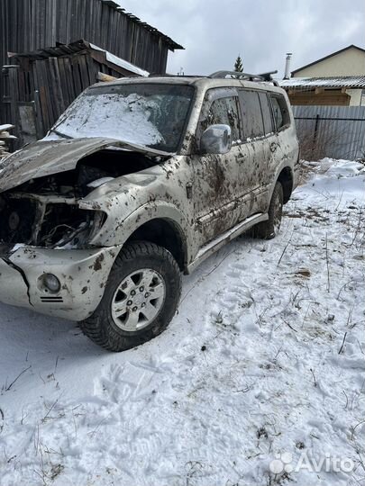 Mitsubishi Pajero 3.5 AT, 2004, битый, 75 000 км