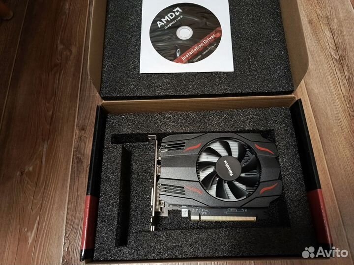 Видеокарта AMD Radeon RX 550, 4 гб gddr5