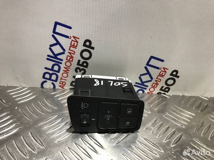 Блок кнопок Hyundai Solaris 2