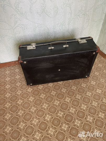 Чемодан старинный СССР
