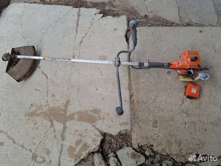 Триммер бензиновый