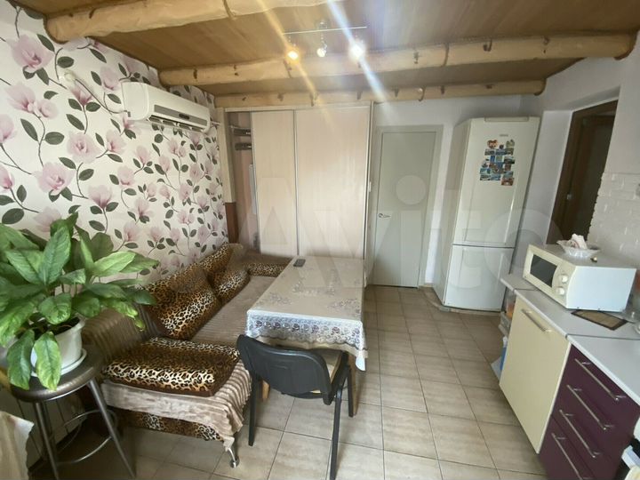 Дом 51,8 м² на участке 2,1 сот.