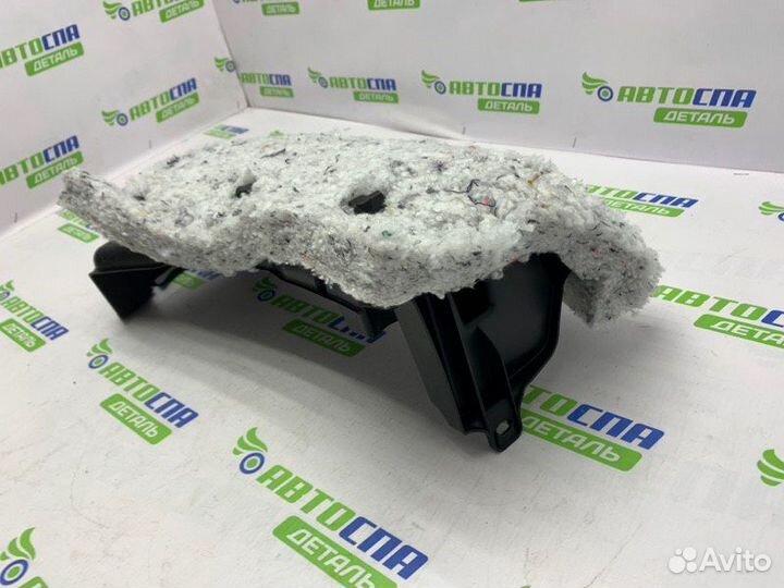 Шумоизоляция задняя правая Mazda Cx-30 кроссовер