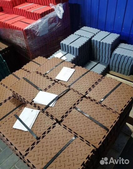 Модульная плитка пвх для гаража