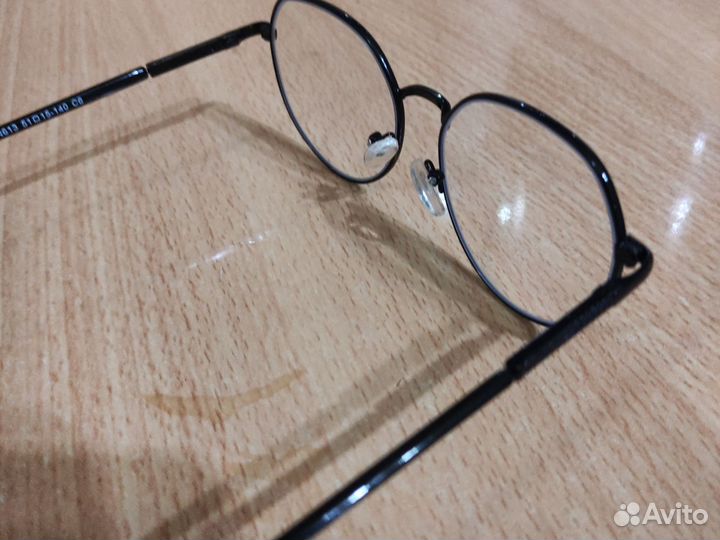 Очки с нулевыми линзами