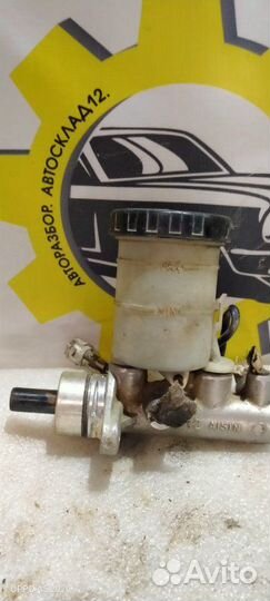 Главный тормозной цилиндр Suzuki Vitara Long Jlx