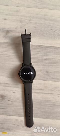 Ticwatch E