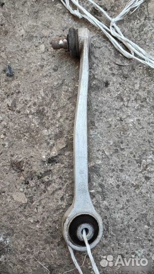 Рычаг передний правый Audi Q5 8R