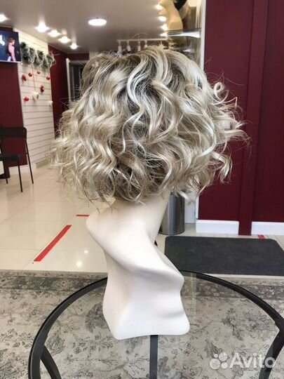 Искусственный парик Movie Star Ellen Wille