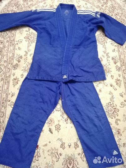 Детское кимоно для дзюдо и джуи-джитсу adidas 140