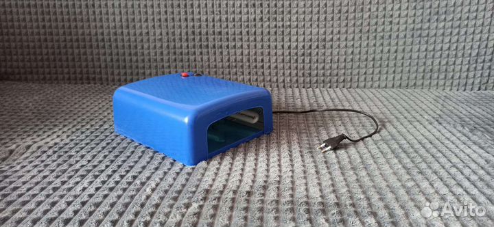 Лампа для ногтей