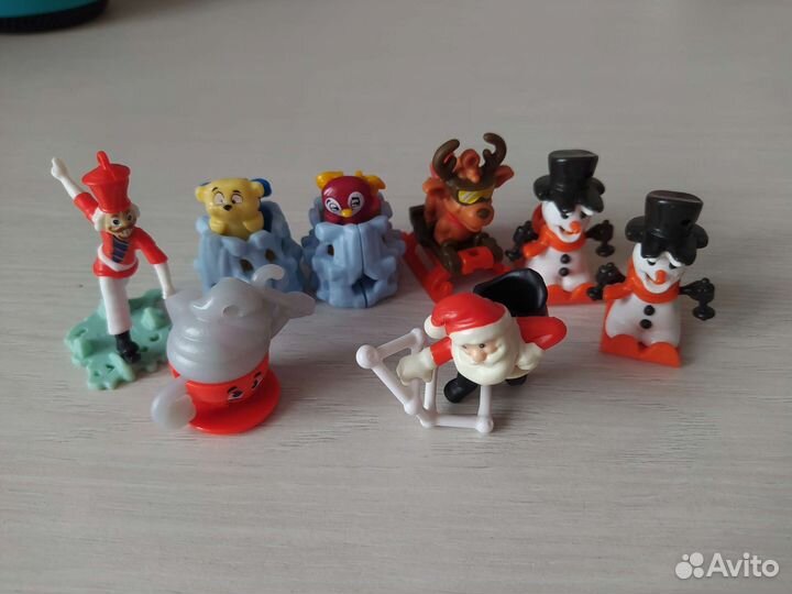 Новогодняя Киндер коллекция
