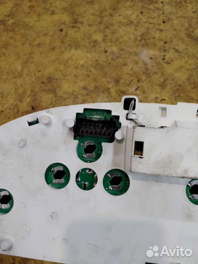 Щиток приборов Додж караван Вояджер 01-07г