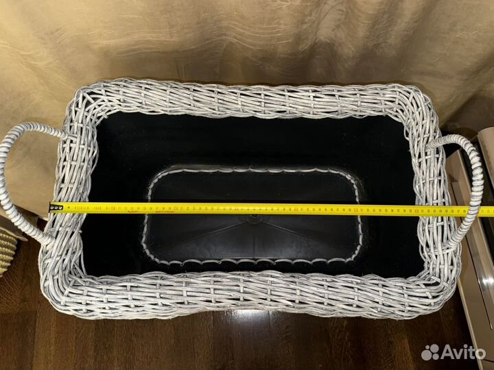 Дровница из ротанга