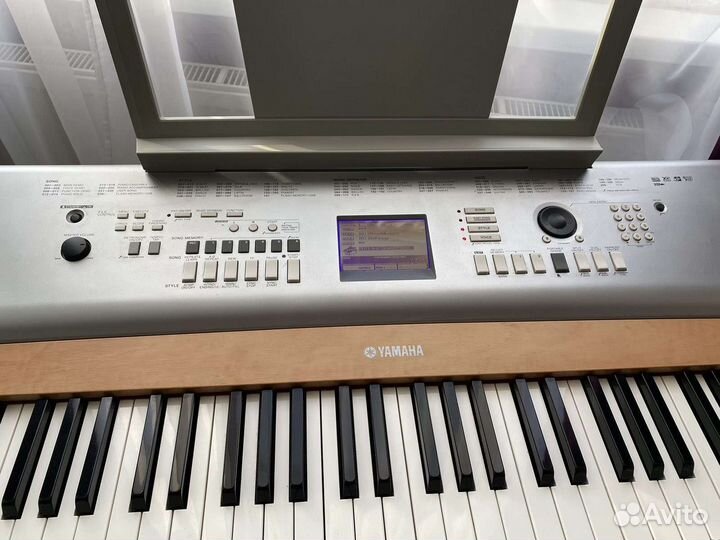 Цифровое фортепиано yamaha