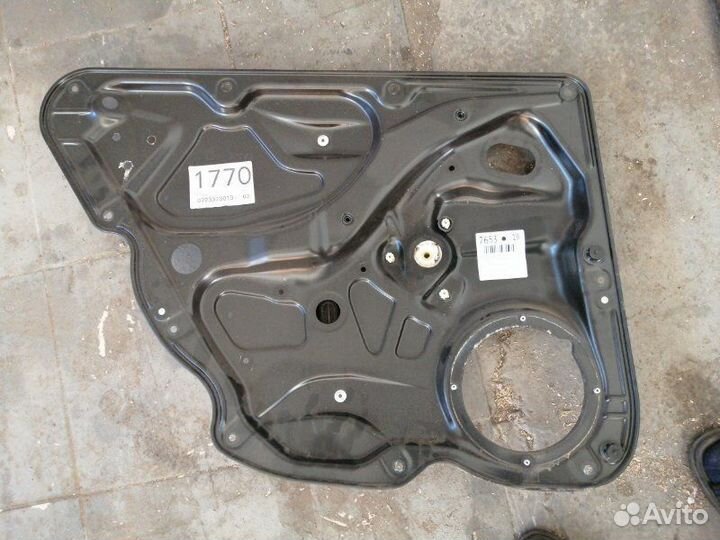 Стеклоподъемный механизм задний левый Volkswagen