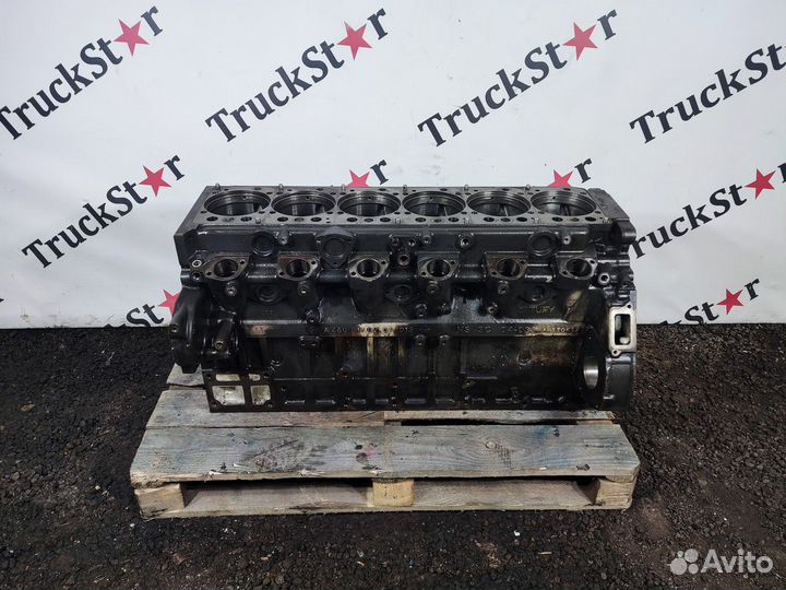 Блок цилиндров двигателя 2017г