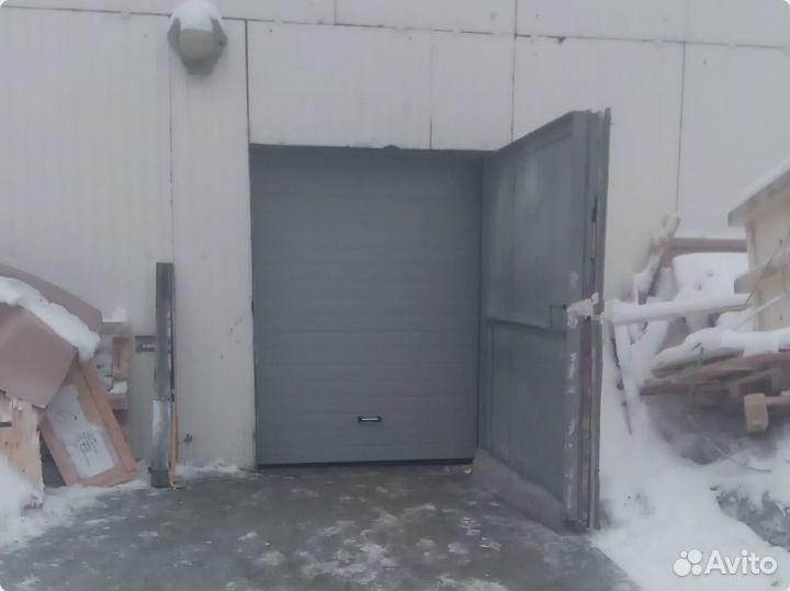 Ворота секционные гаражные