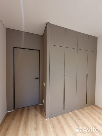 Шкаф в прихожую