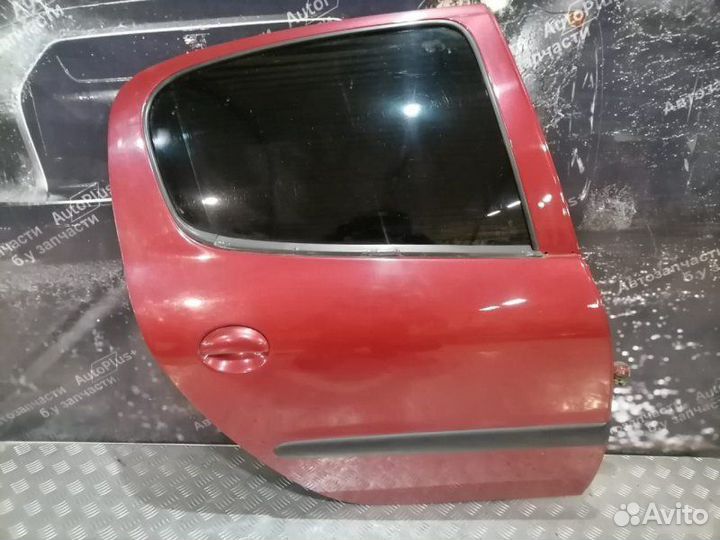Дверь задняя правая Peugeot 206 1.4 1998-2010