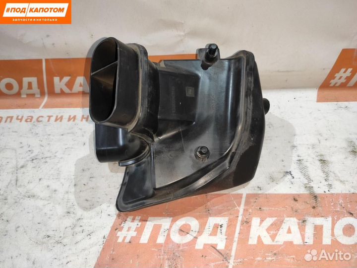 Резонатор воздушного фильтра Chevrolet Cruze 2010