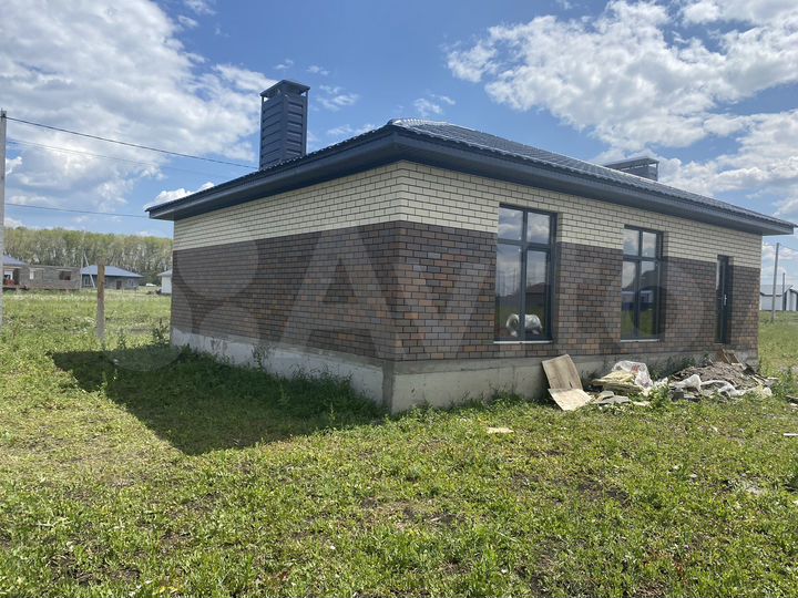 Дом 100 м² на участке 8 сот.