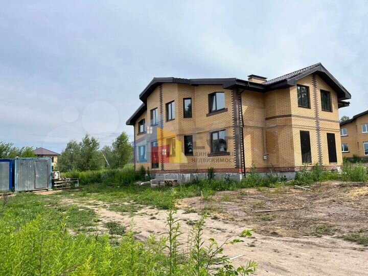 Таунхаус 85 м² на участке 3 сот.