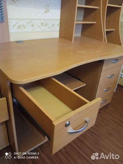 Детский письменный стол бу
