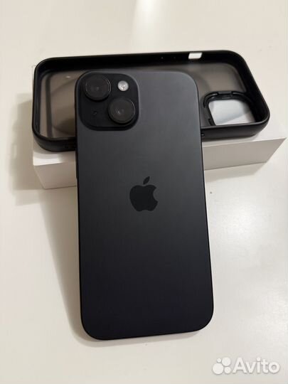 iPhone 15, 128 ГБ